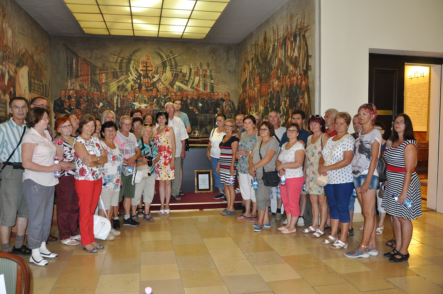 A felvidéki Rozsnyóról érkezett vendégek látogatása a Városházán
